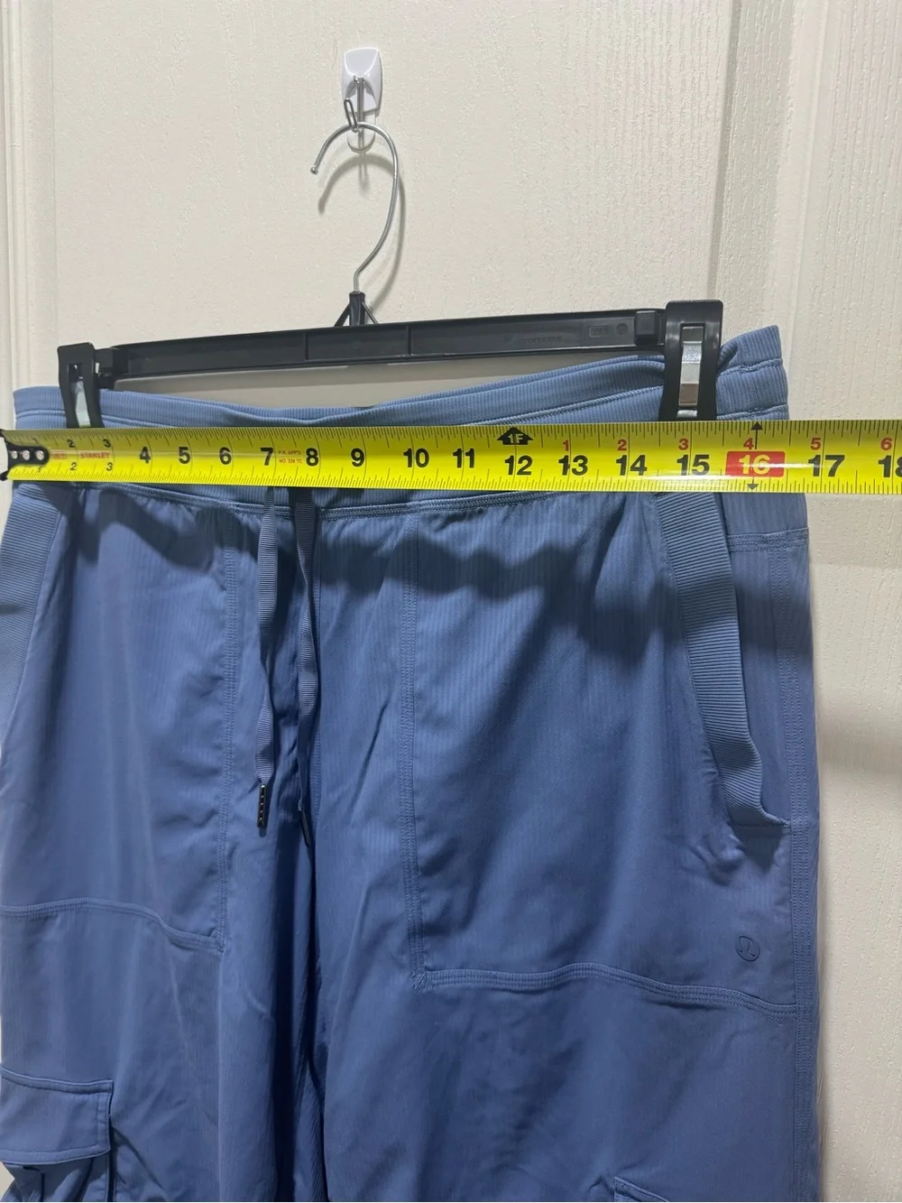 Lululemon Blue Cargo Hiking Jogger Pants Women's Large Utility